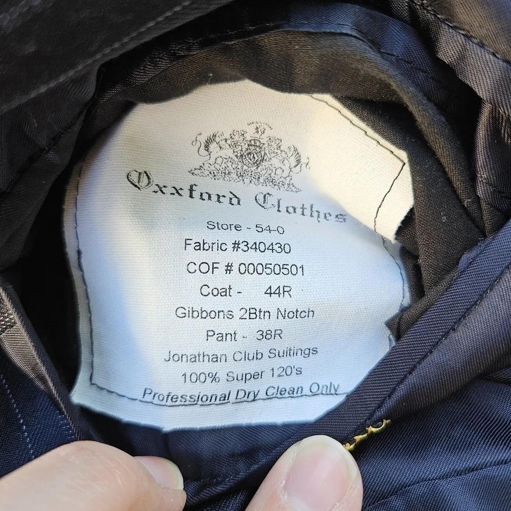 Oxxford Super 120s charcoal pinstripe sport coat Gibbons 2 button notch 44R